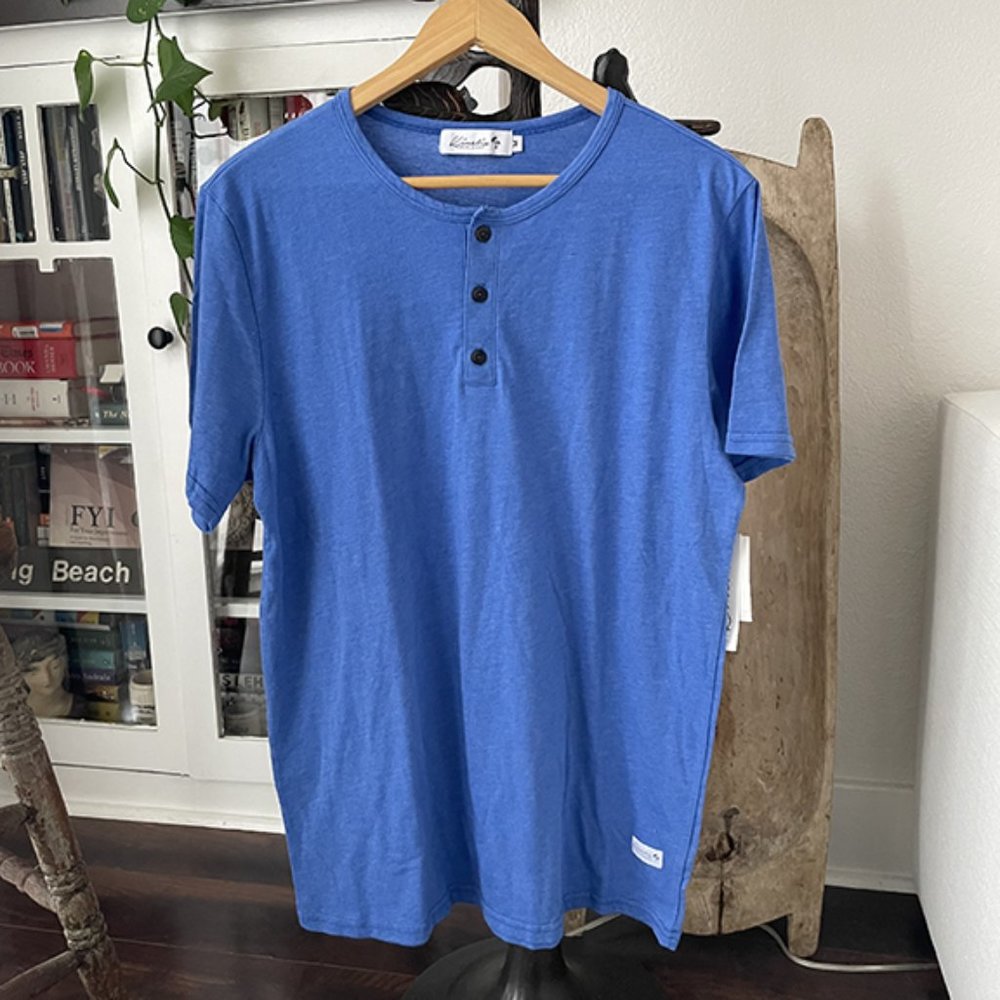 Kinetix Short Sleeved Men's Blue Henley NWT